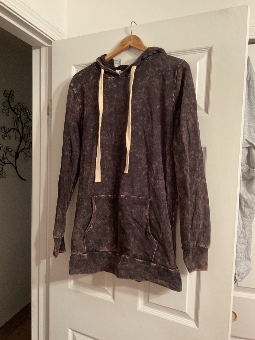 Zenana signature hooded pullover size large